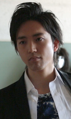 矢羅類屋久男（やられ・やくお）